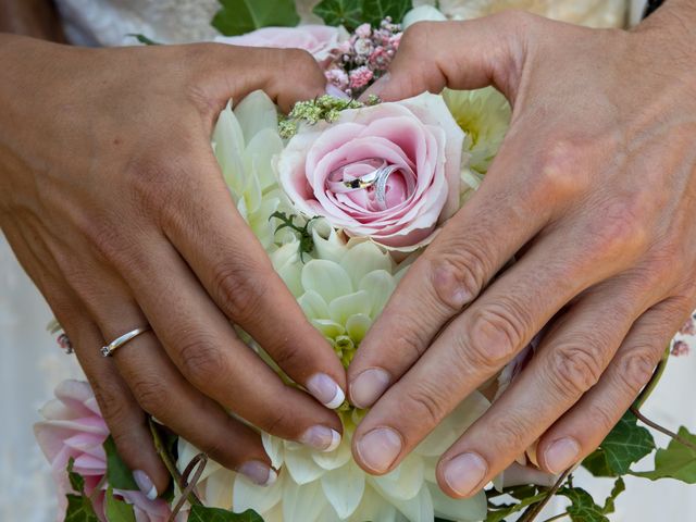 Le mariage de Loïc et Nathalie à Bitche, Moselle 1