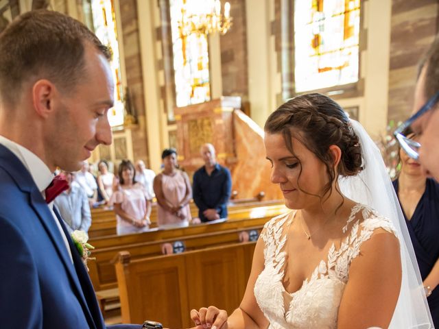 Le mariage de Loïc et Nathalie à Bitche, Moselle 58