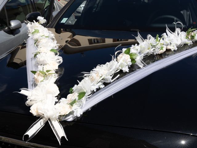 Le mariage de Lo et Julia à Saint-Benoit, Alpes-de-Haute-Provence 13