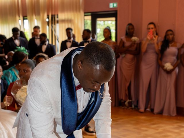 Le mariage de Annette et Stephano à Gien, Loiret 14