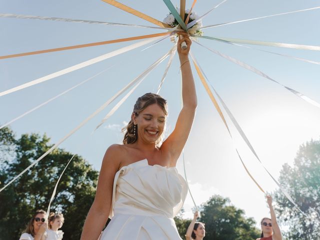 Le mariage de Valentin et Aurélie à Les Mathes, Charente Maritime 1