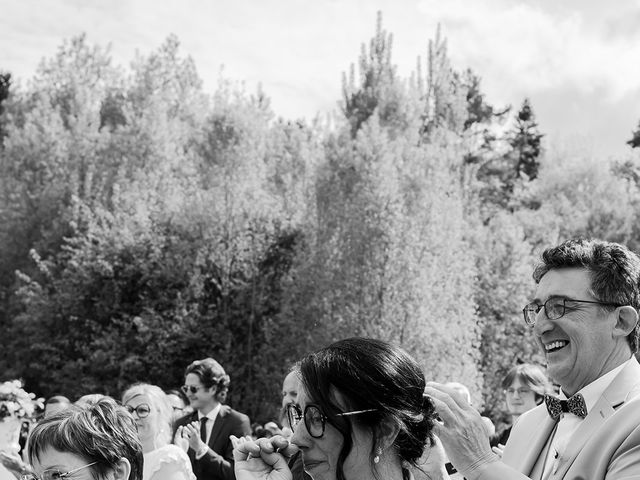 Le mariage de Julien et Elise à Miremont , Puy-de-Dôme 22