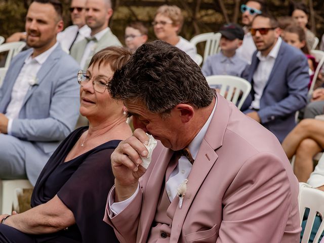 Le mariage de Julien et Elise à Miremont , Puy-de-Dôme 34