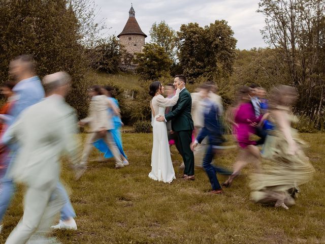 Le mariage de Julien et Elise à Miremont , Puy-de-Dôme 47