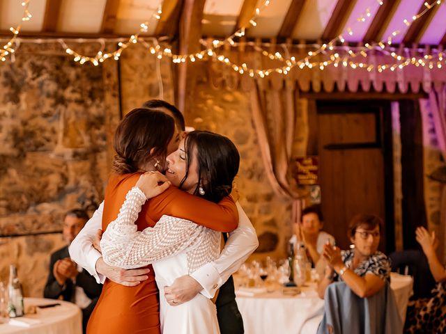 Le mariage de Julien et Elise à Miremont , Puy-de-Dôme 60