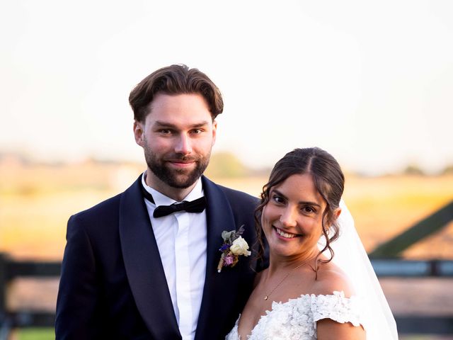 Le mariage de Thibault et Melinda à Le Bocasse, Seine-Maritime 94