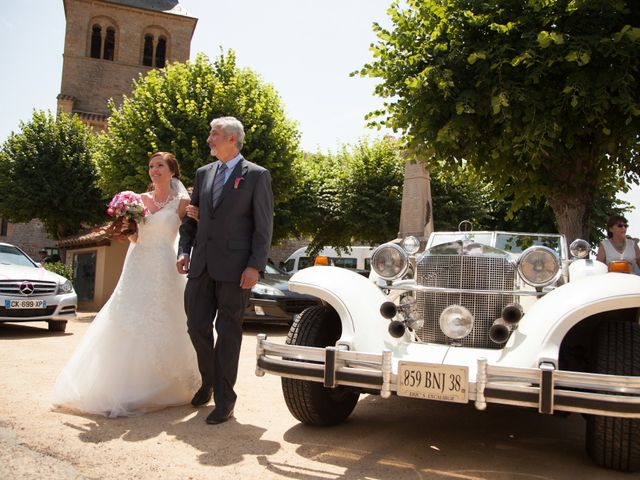 Le mariage de Dylan et Elodie à Anzy-le-Duc, Saône et Loire 1