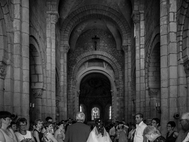 Le mariage de Dylan et Elodie à Anzy-le-Duc, Saône et Loire 9