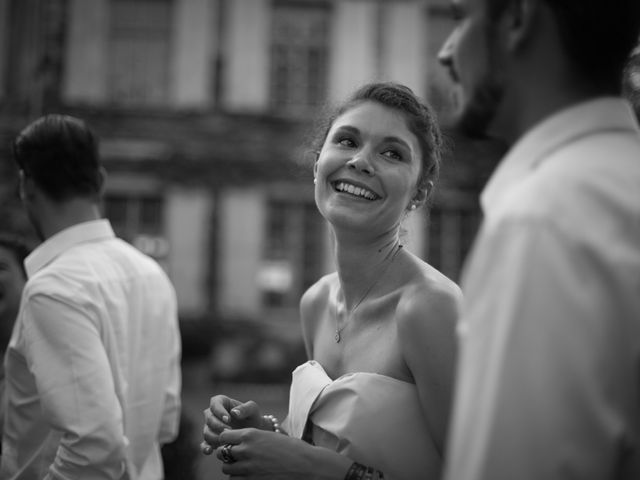 Le mariage de Dylan et Elodie à Anzy-le-Duc, Saône et Loire 37