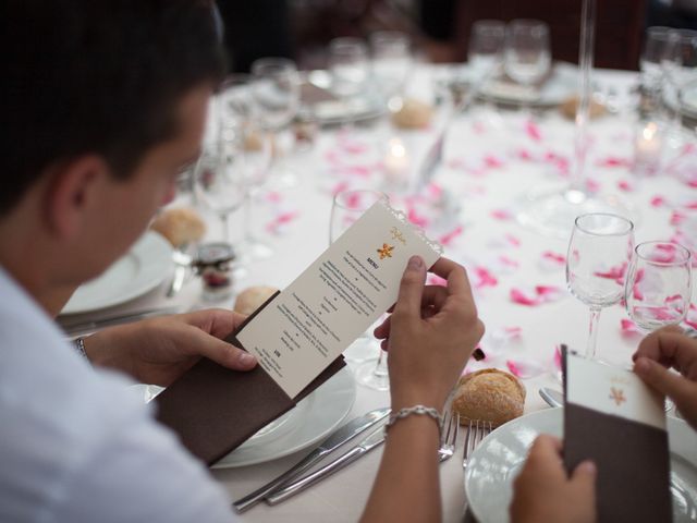 Le mariage de Dylan et Elodie à Anzy-le-Duc, Saône et Loire 39