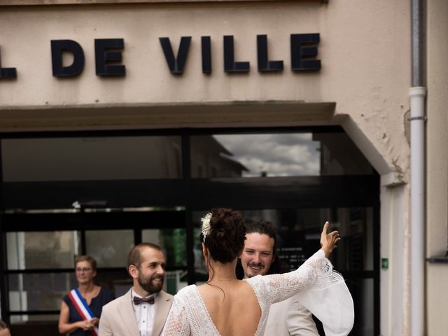 Le mariage de Pierre et Aurore à Saint-Rémy-sur-Durolle, Puy-de-Dôme 13