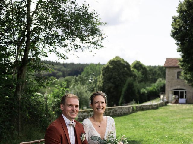 Le mariage de Pierre et Aurore à Saint-Rémy-sur-Durolle, Puy-de-Dôme 28