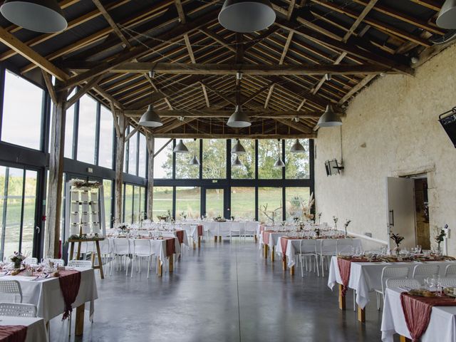 Le mariage de Yoan et Juliette à Saint-Maurice-la-Clouère, Vienne 61