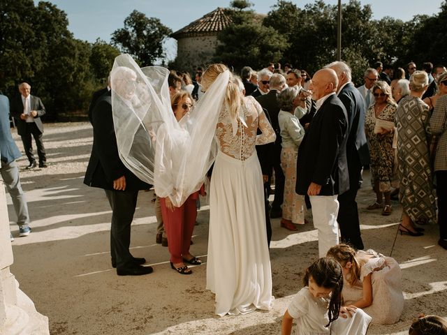 Le mariage de Maxence et Valentine à Grignan, Drôme 56