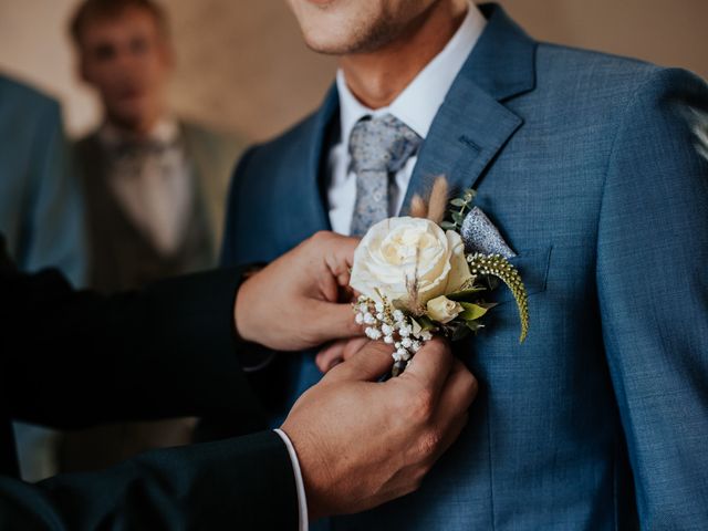 Le mariage de Nathan et Léana à Ornans, Doubs 8