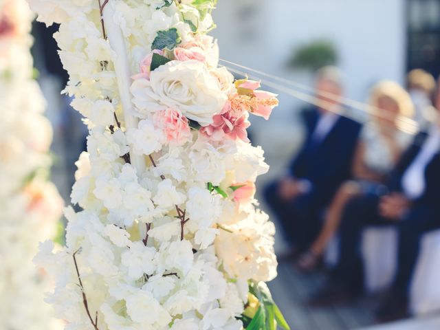 Le mariage de Gauthier et Laure à Saint-Germain-au-Mont-d&apos;Or, Rhône 56