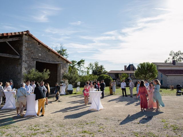 Le mariage de Michaël et Anaïs à Azay-le-Brûlé, Deux-Sèvres 81