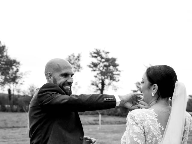 Le mariage de Steve et Laura à Saint-André-sur-Vieux-Jonc, Ain 15