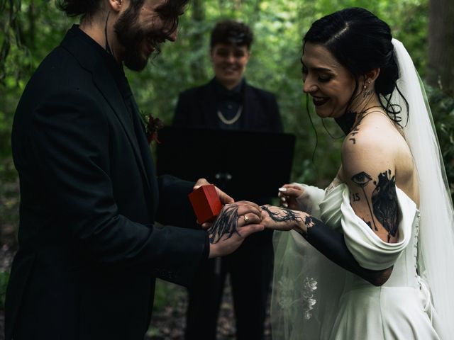 Le mariage de Aloïs et Laurine à Avelin, Nord 43