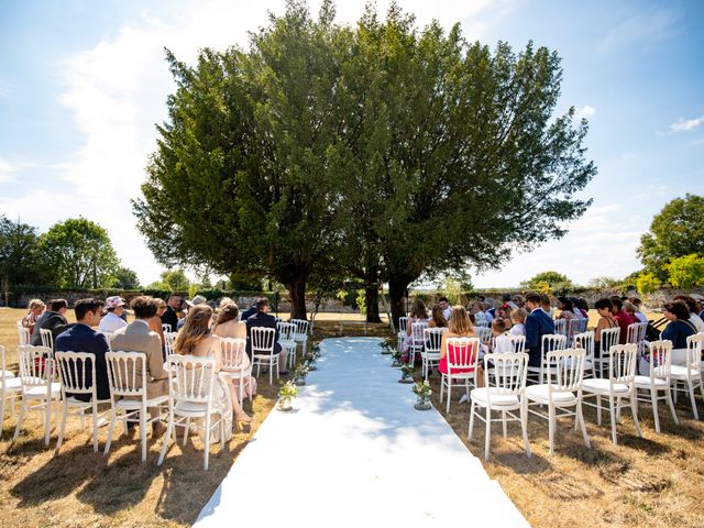 Le mariage de Nicolas et Léa à Saint-Laurent-sur-Sèvre, Vendée 26