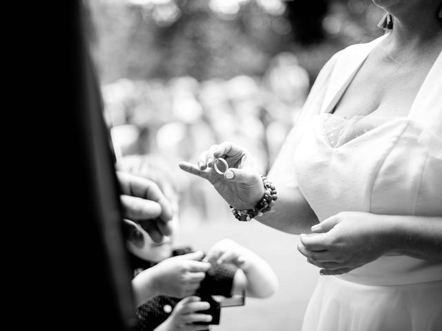 Le mariage de Julien et Lise à Châteauneuf-sur-Sarthe, Maine et Loire 12