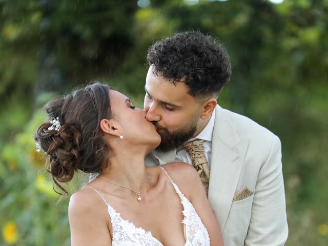 Le mariage de Yacine et Julie à Rosny-sous-Bois, Seine-Saint-Denis 111