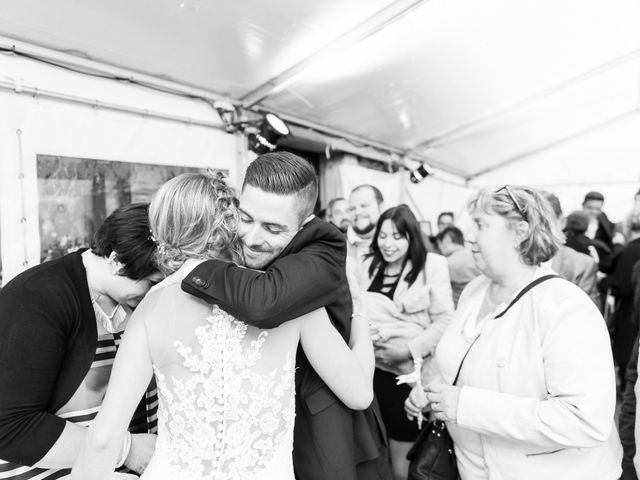 Le mariage de Laurent et Anaïs  à La Clusaz, Haute-Savoie 64