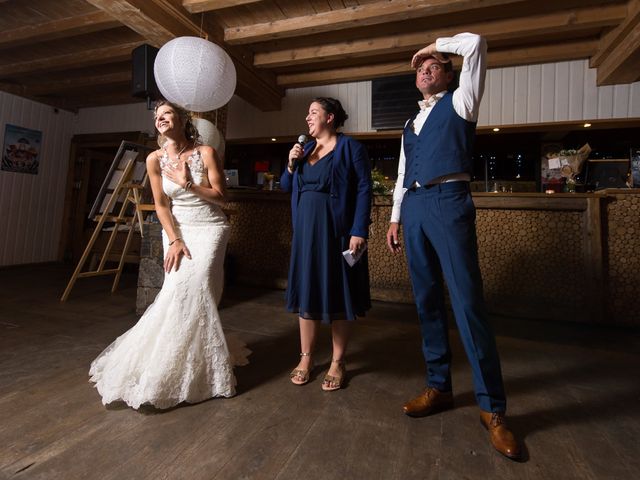 Le mariage de Laurent et Anaïs  à La Clusaz, Haute-Savoie 84