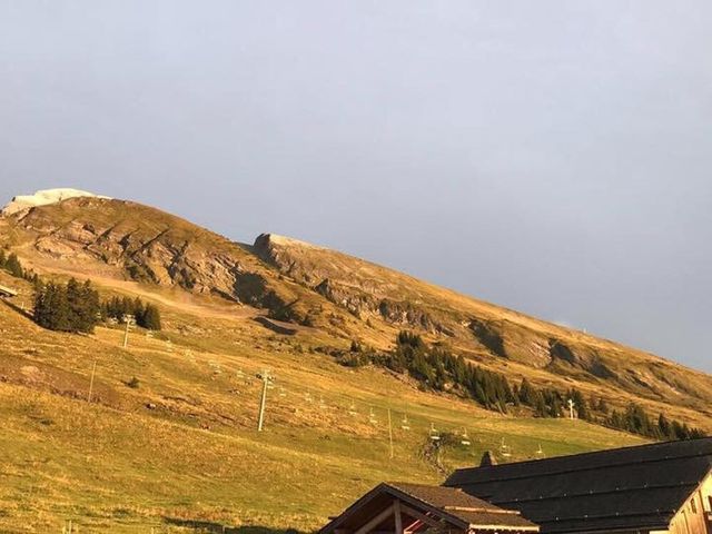 Le mariage de Laurent et Anaïs  à La Clusaz, Haute-Savoie 99