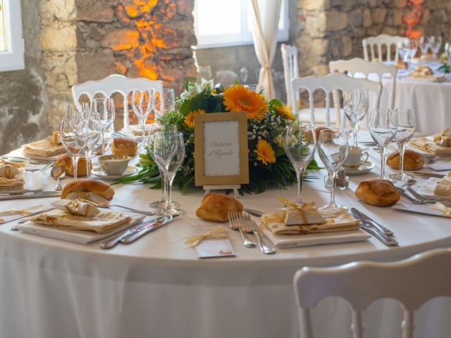 Le mariage de Benjamin et Margaux à Veynes, Hautes-Alpes 44