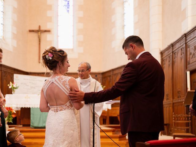 Le mariage de Frédéric et Marine à Vouillé, Vienne 52