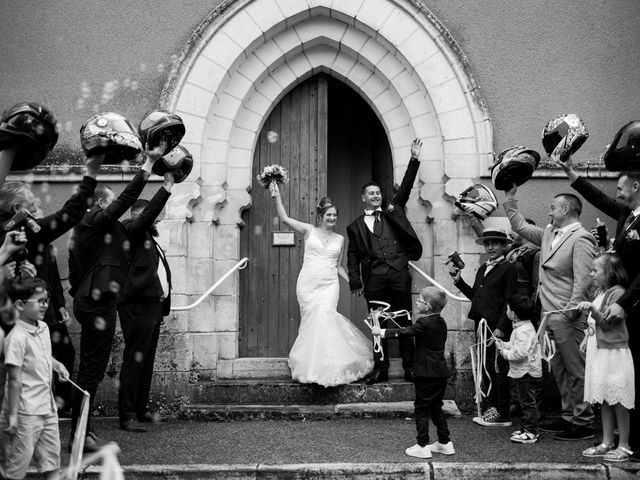 Le mariage de Frédéric et Marine à Vouillé, Vienne 59