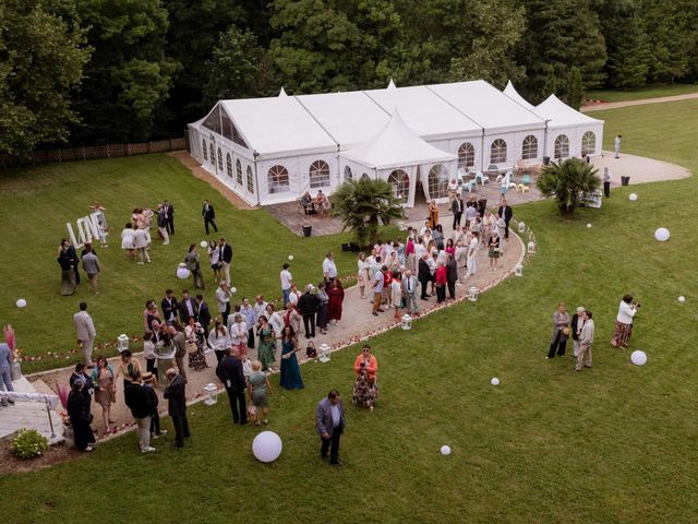 Le mariage de Frédéric et Marine à Vouillé, Vienne 77