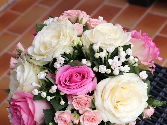 Le mariage de Nathalie et Alexandre à Ventabren, Bouches-du-Rhône 5