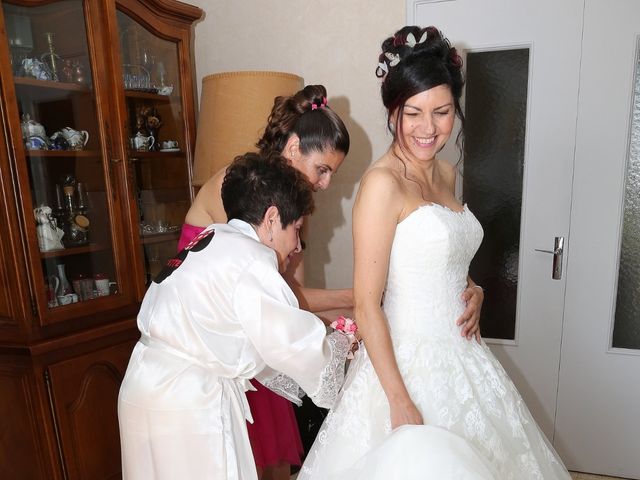 Le mariage de Nathalie et Alexandre à Ventabren, Bouches-du-Rhône 14