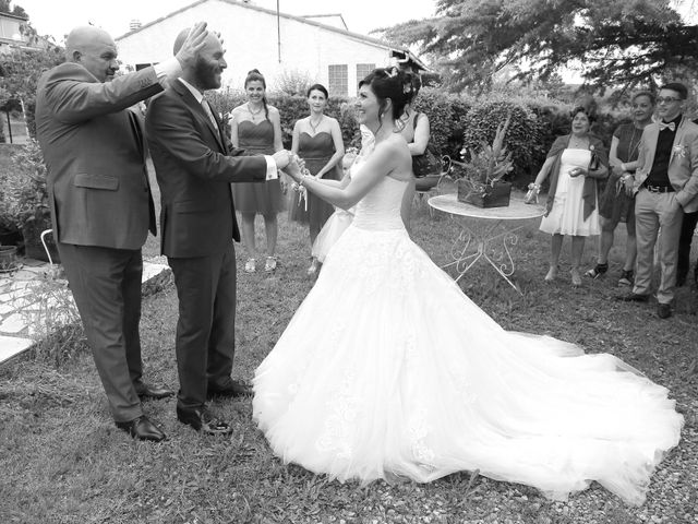 Le mariage de Nathalie et Alexandre à Ventabren, Bouches-du-Rhône 17