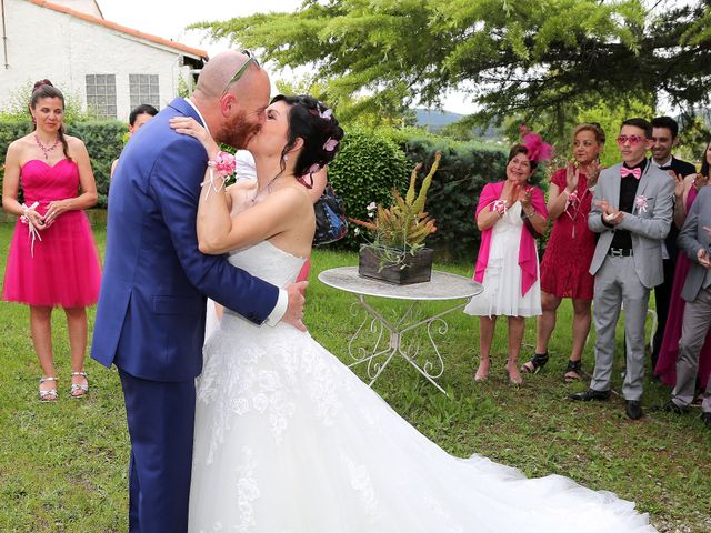 Le mariage de Nathalie et Alexandre à Ventabren, Bouches-du-Rhône 18