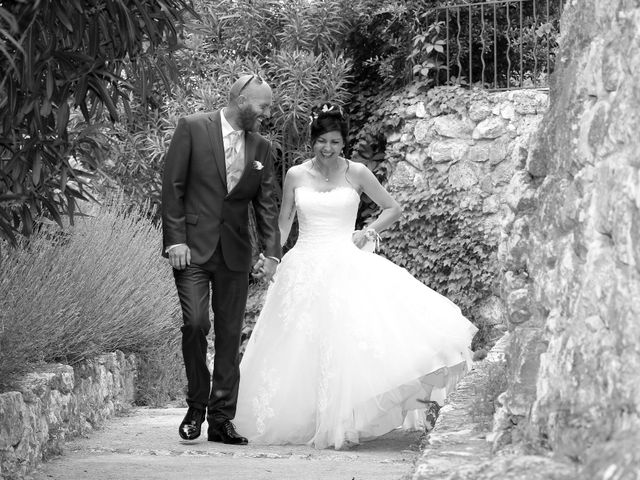 Le mariage de Nathalie et Alexandre à Ventabren, Bouches-du-Rhône 29