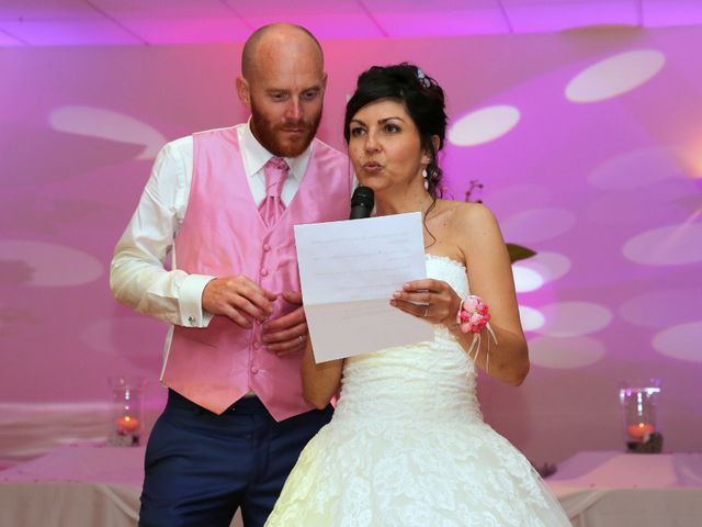 Le mariage de Nathalie et Alexandre à Ventabren, Bouches-du-Rhône 60