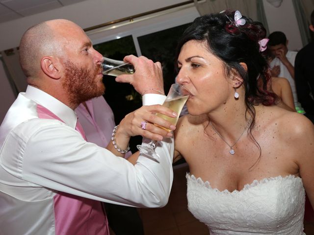 Le mariage de Nathalie et Alexandre à Ventabren, Bouches-du-Rhône 65