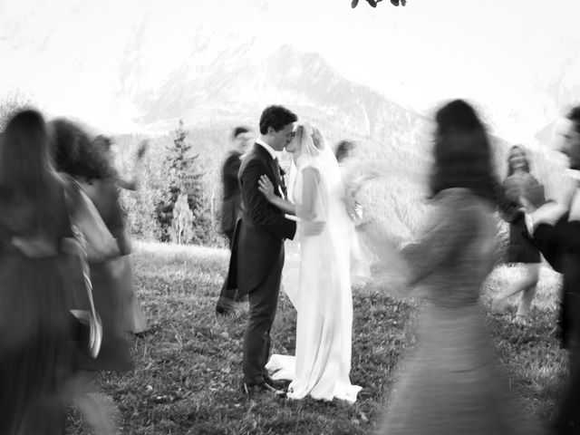 Le mariage de Arnaud et Louise à Saint-Nicolas-de-Véroce, Haute-Savoie 11