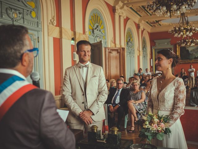 Le mariage de Simon et Célia à Mably, Loire 37