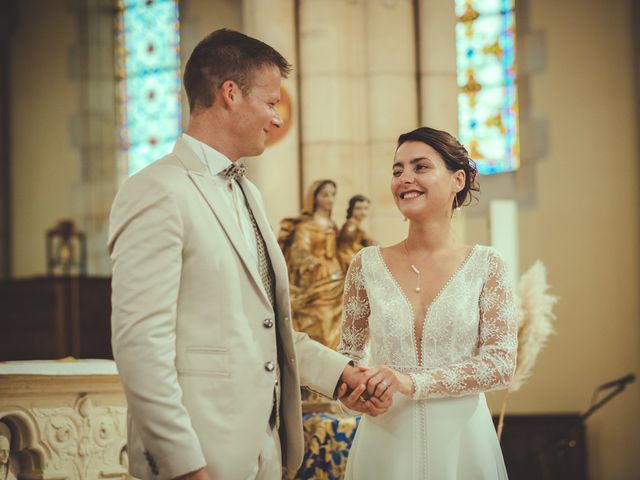 Le mariage de Simon et Célia à Mably, Loire 52