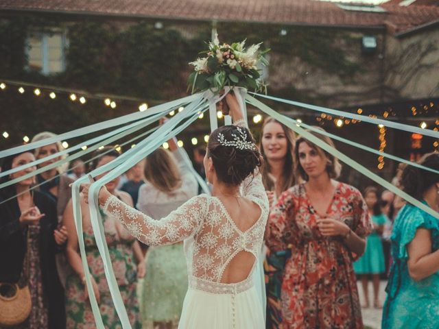 Le mariage de Simon et Célia à Mably, Loire 75