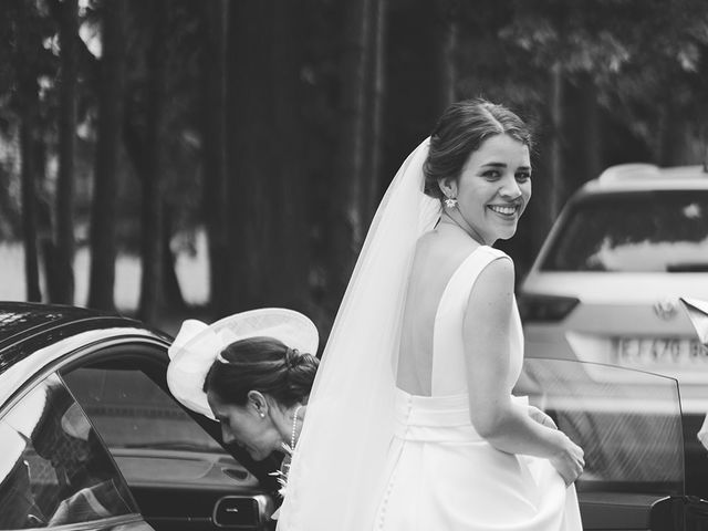 Le mariage de Louis et Victoire à Parigny, Loire 34