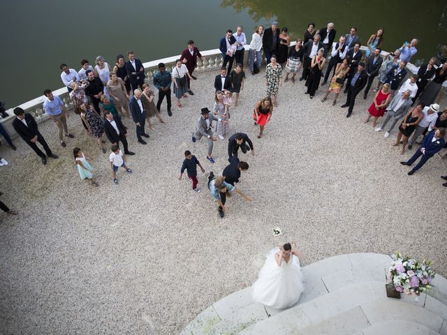 Le mariage de Marius et Grace à Ploubezre, Côtes d&apos;Armor 24