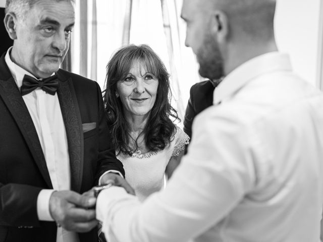 Le mariage de Bastien et Marina à Ons-en-Bray, Oise 2