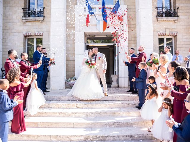 Le mariage de Bastien et Marina à Ons-en-Bray, Oise 22