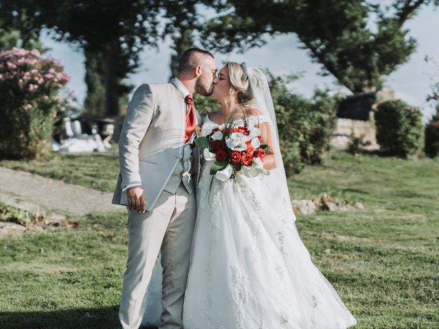 Le mariage de Bastien et Marina à Ons-en-Bray, Oise 32