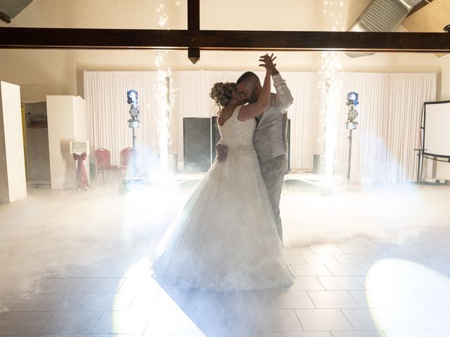 Le mariage de Bastien et Marina à Ons-en-Bray, Oise 41